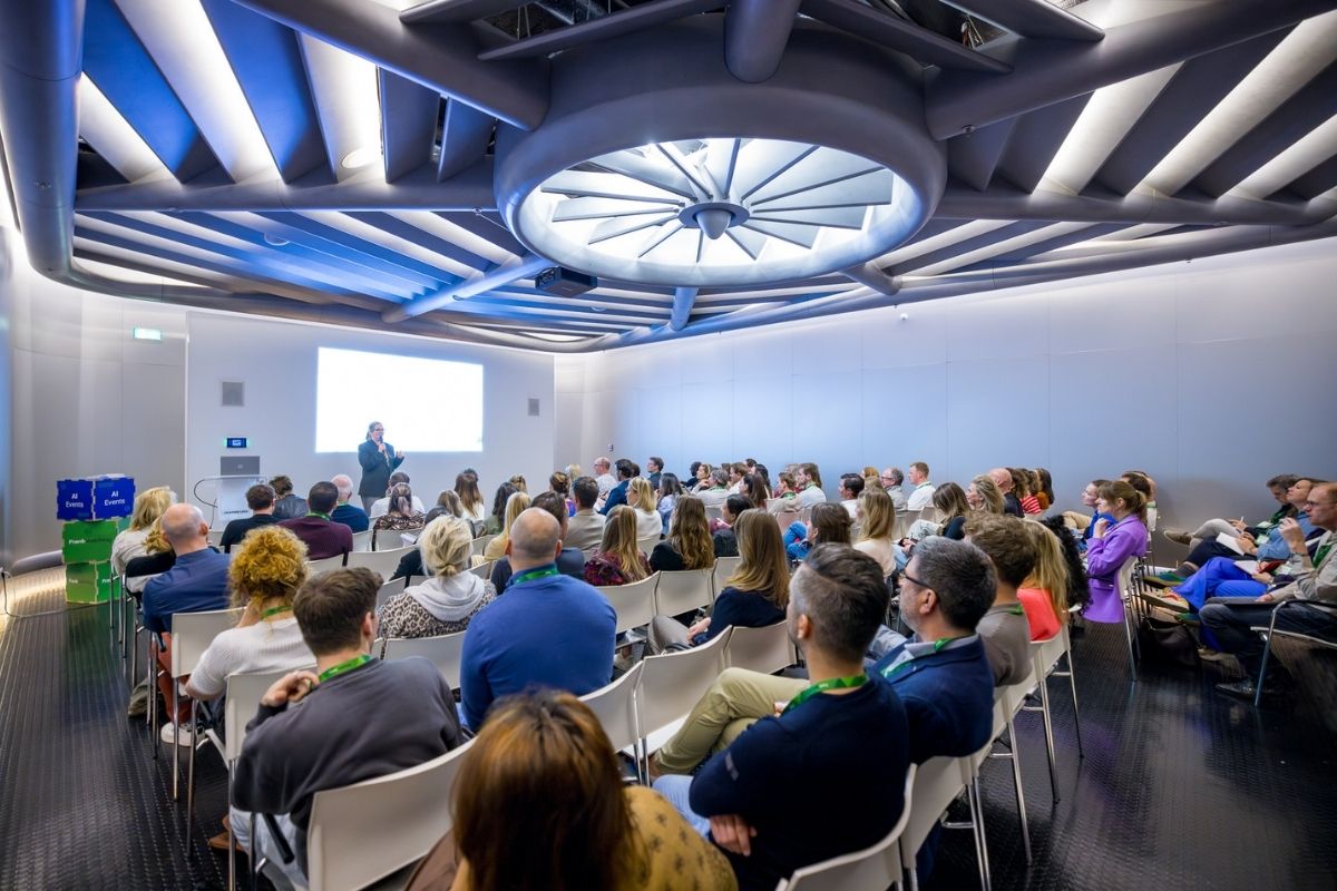 Congres van Frankwatching bij Jaarbeurs in de Polarzaal