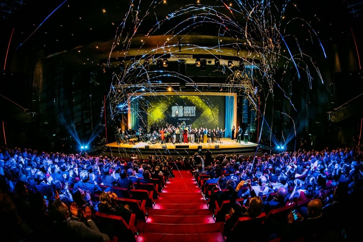 Een awardshow in Congreslocatie Beatrix Theater Jaarbeurs Utrecht
